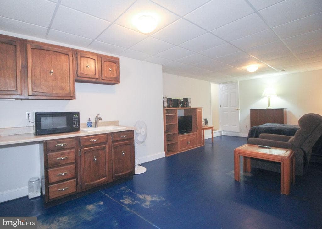 124 Maryland Drive photo 72
