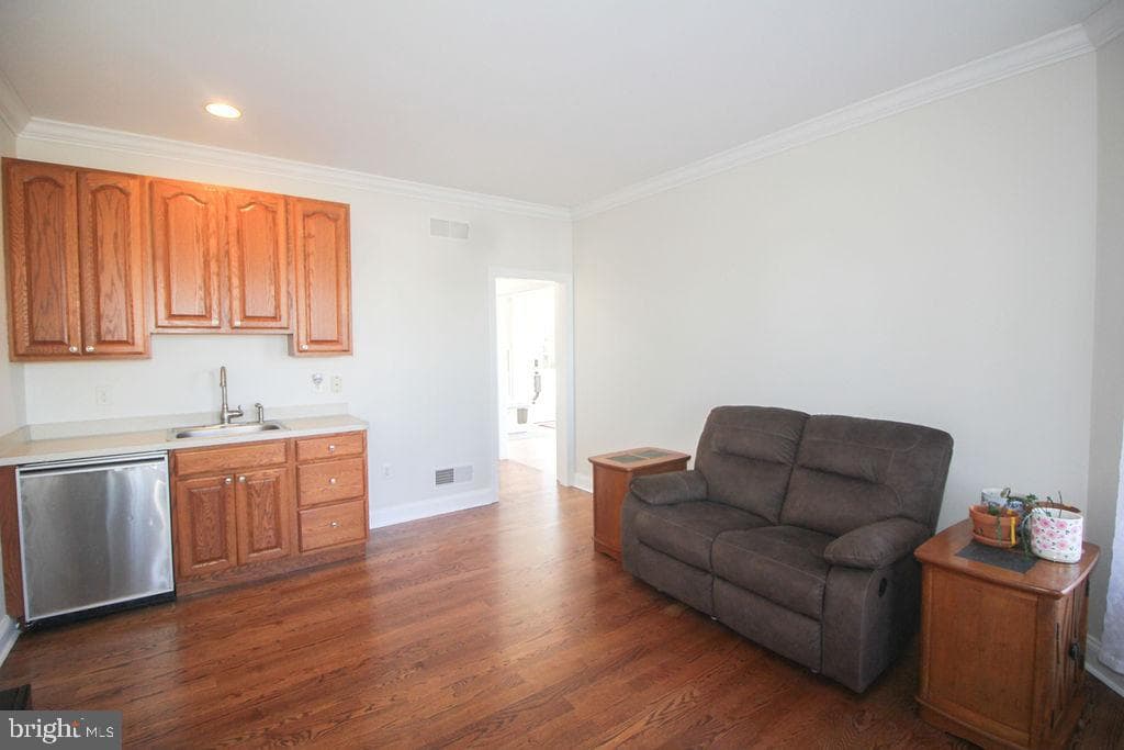 124 Maryland Drive photo 79