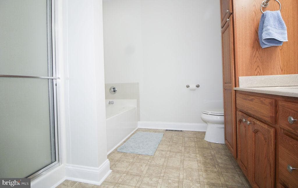 124 Maryland Drive photo 86