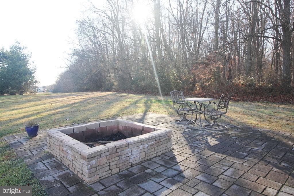124 Maryland Drive photo 95