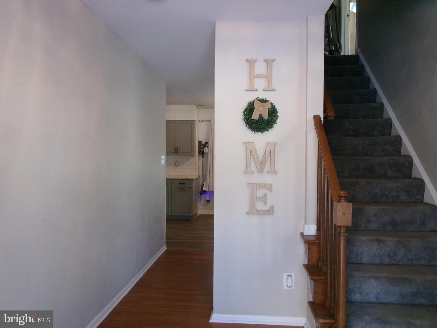 108 Stratton Circle photo 3