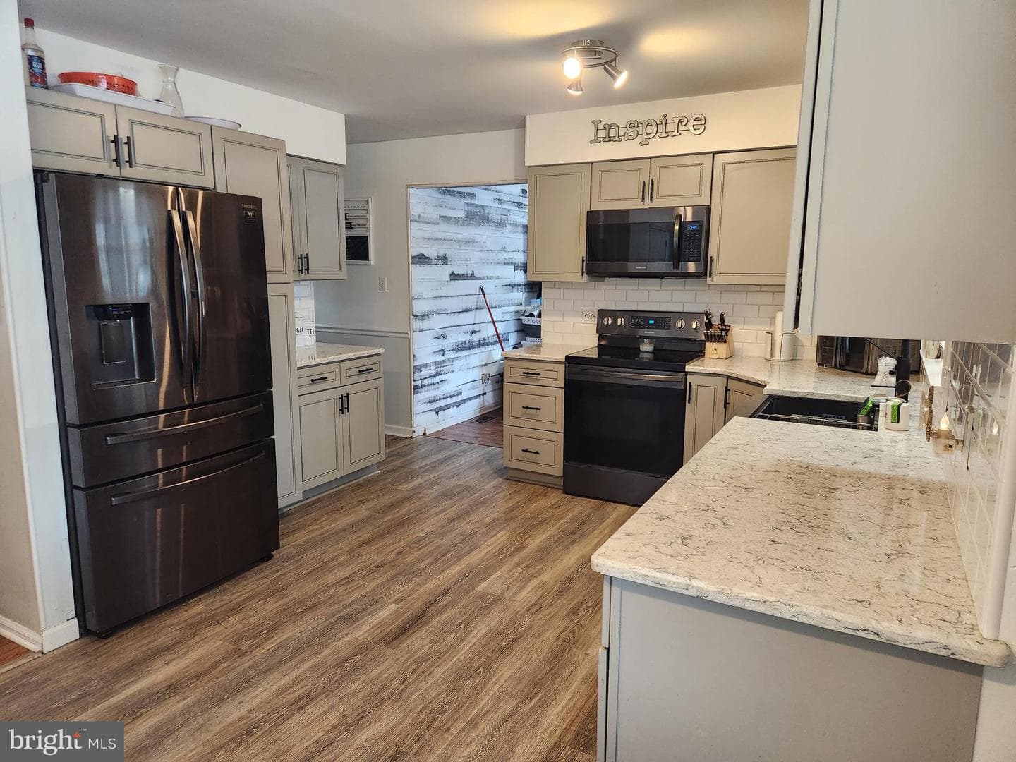108 Stratton Circle photo 9