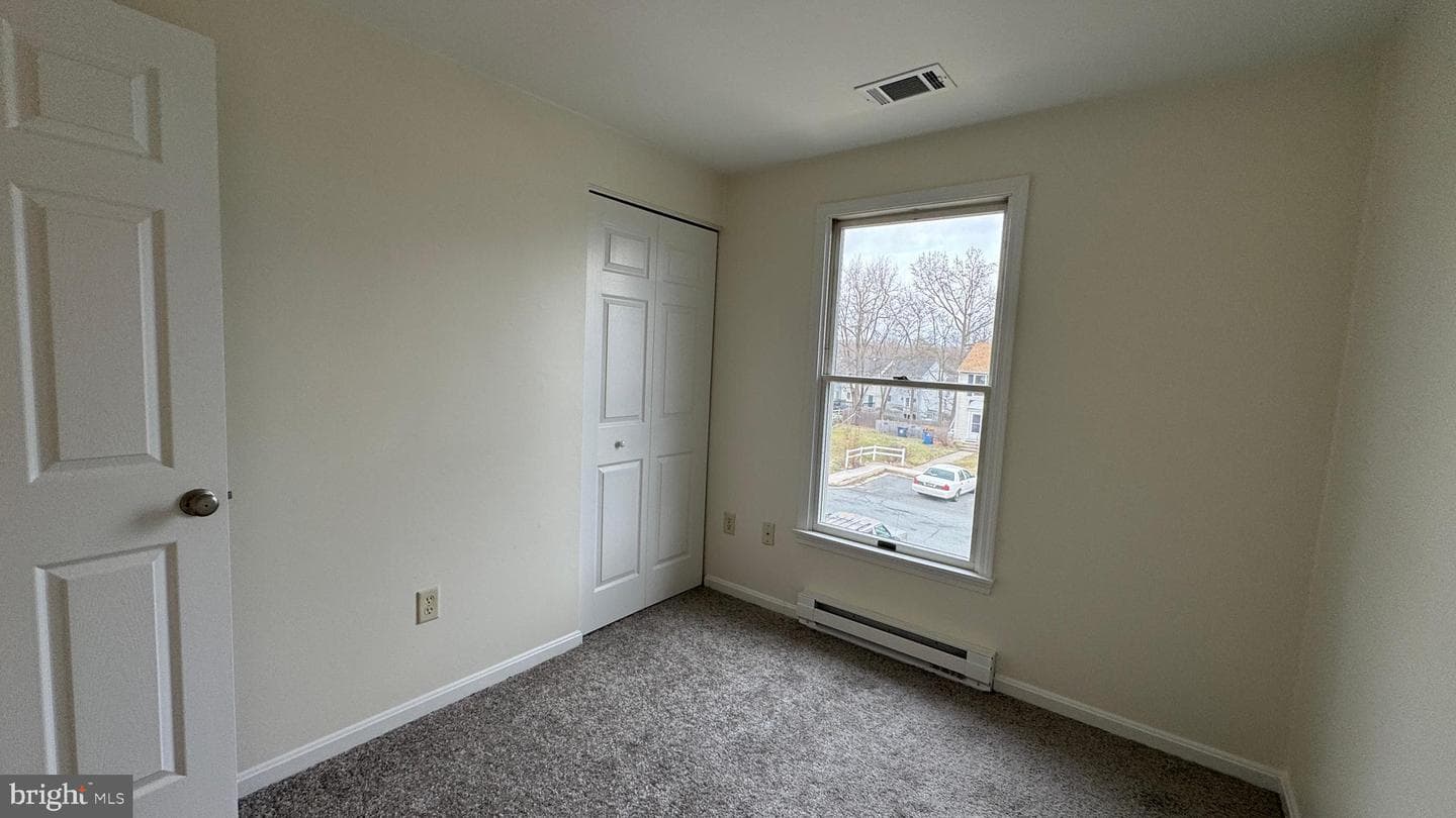 33 Mahogany Drive photo 11