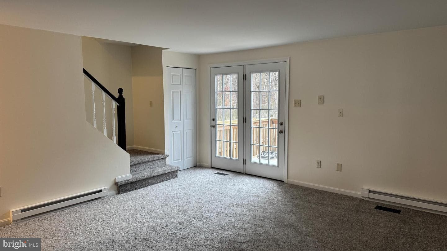 33 Mahogany Drive photo 3