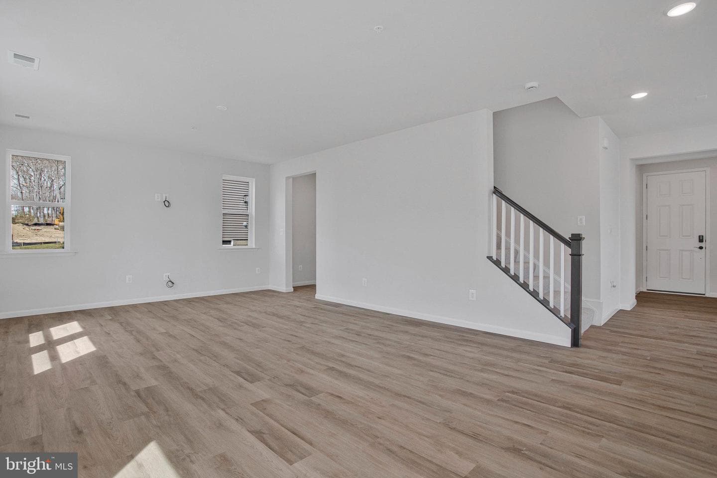 9 Poplar Court photo 17