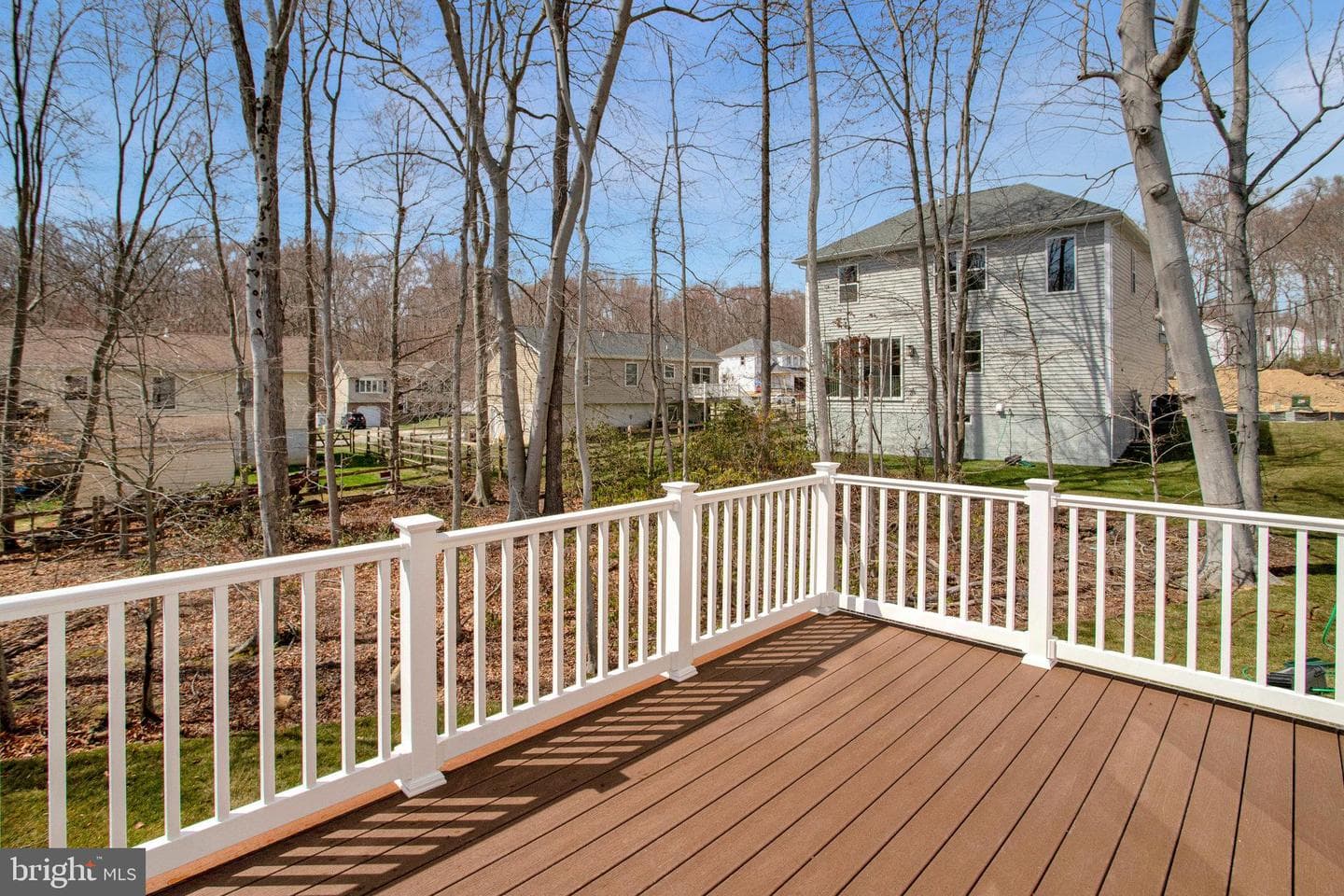 9 Poplar Court photo 28