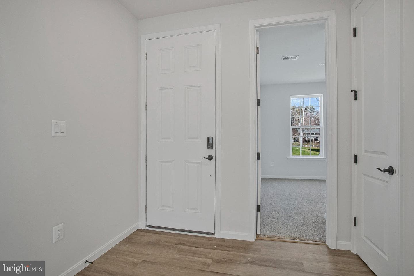 9 Poplar Court photo 4