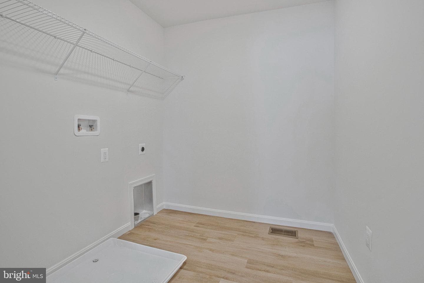 9 Poplar Court photo 48