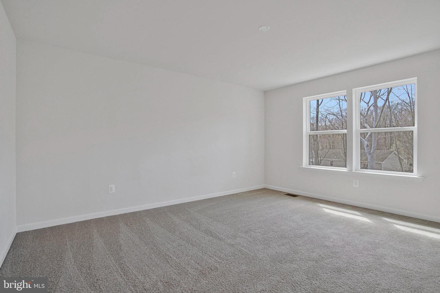 9 Poplar Court photo 50