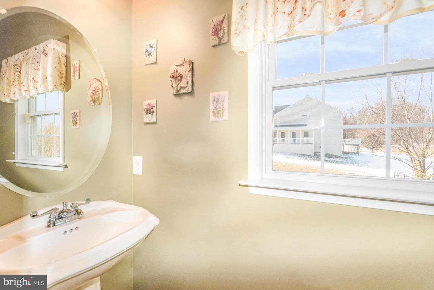 3 Ailsa Court photo 37