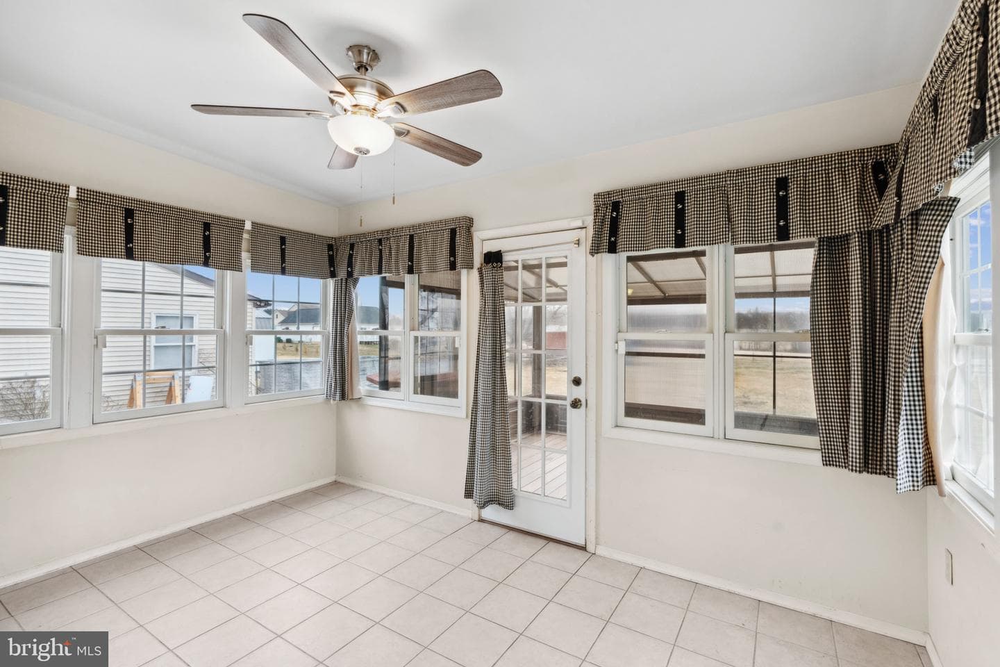70 Farah Drive photo 20