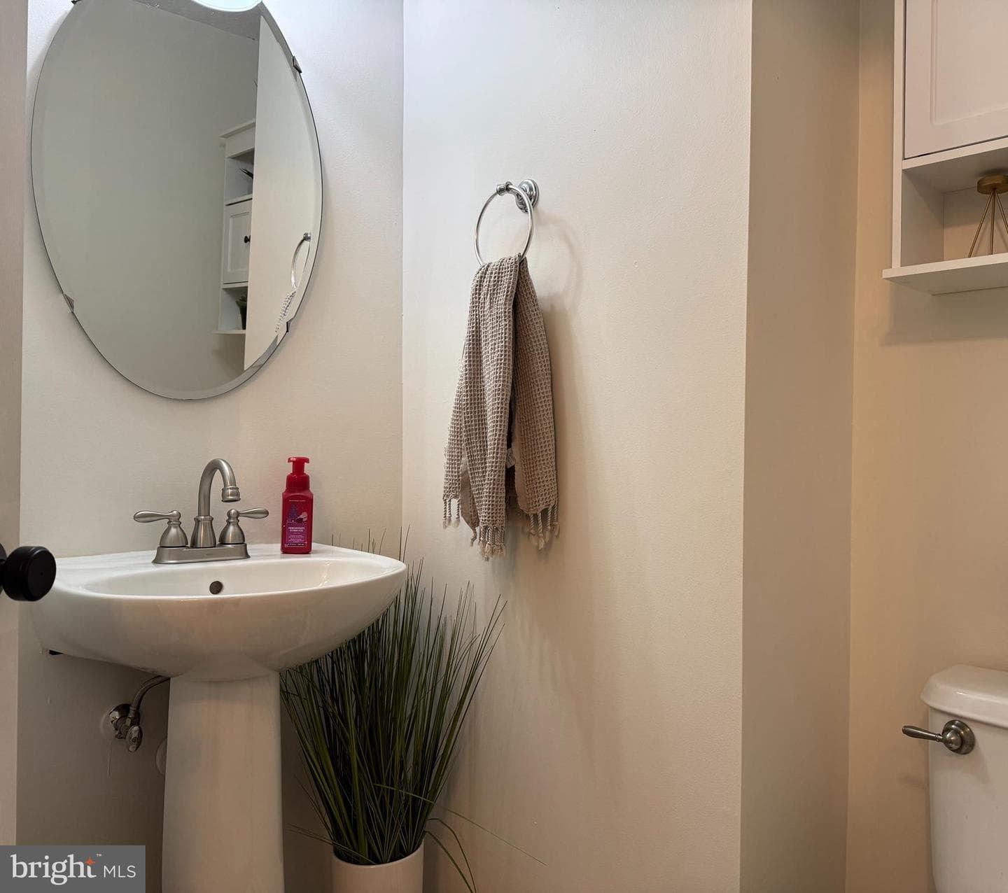 401 Piney Point Road photo 18