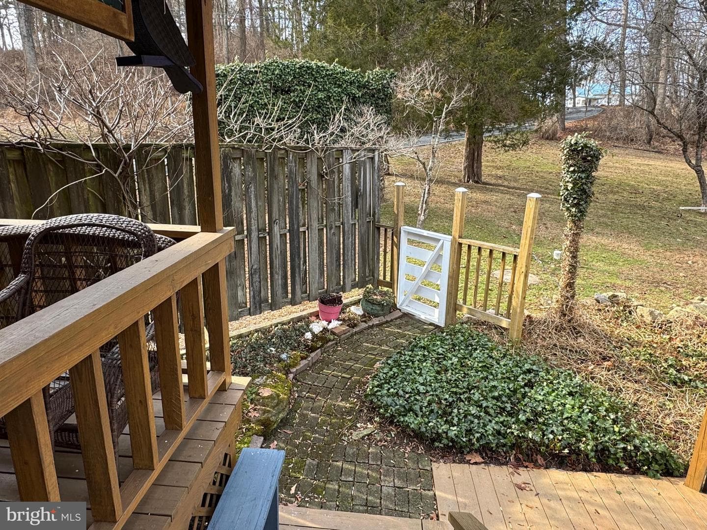 631 McCauley Road photo 23