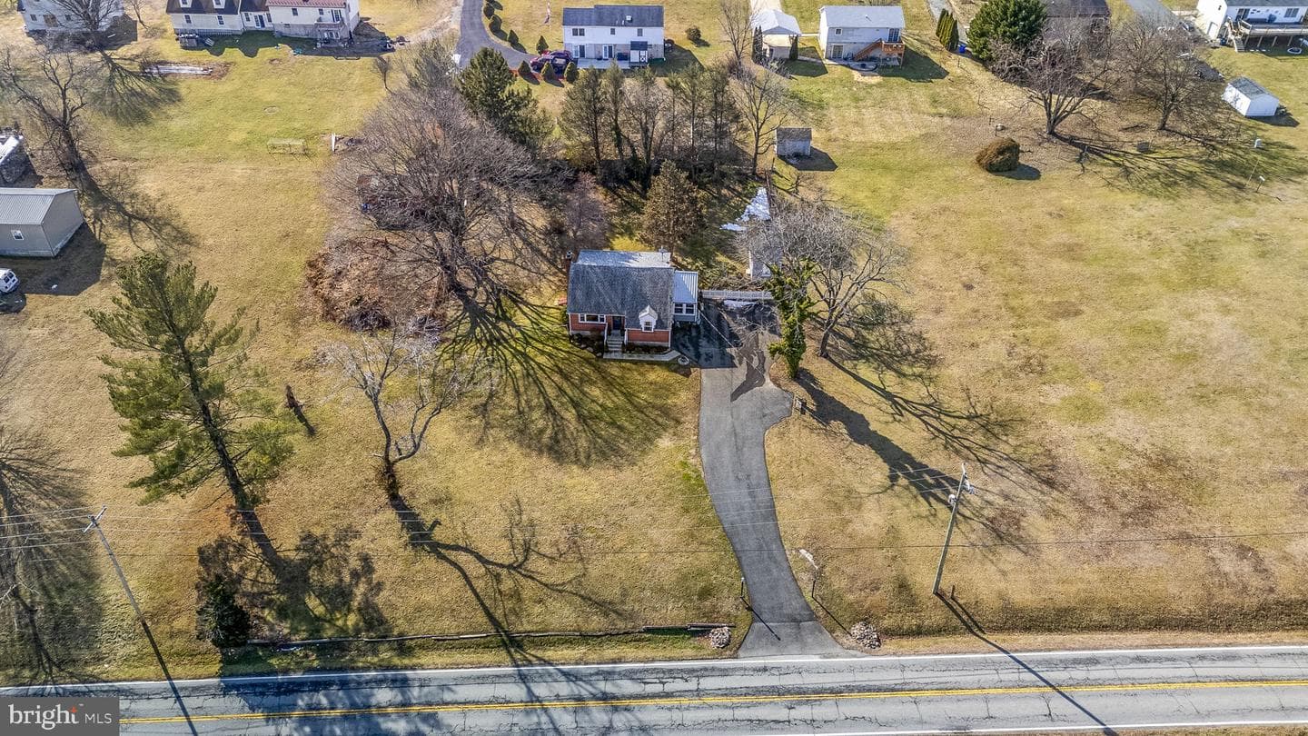 2665 Red Toad Road photo 12