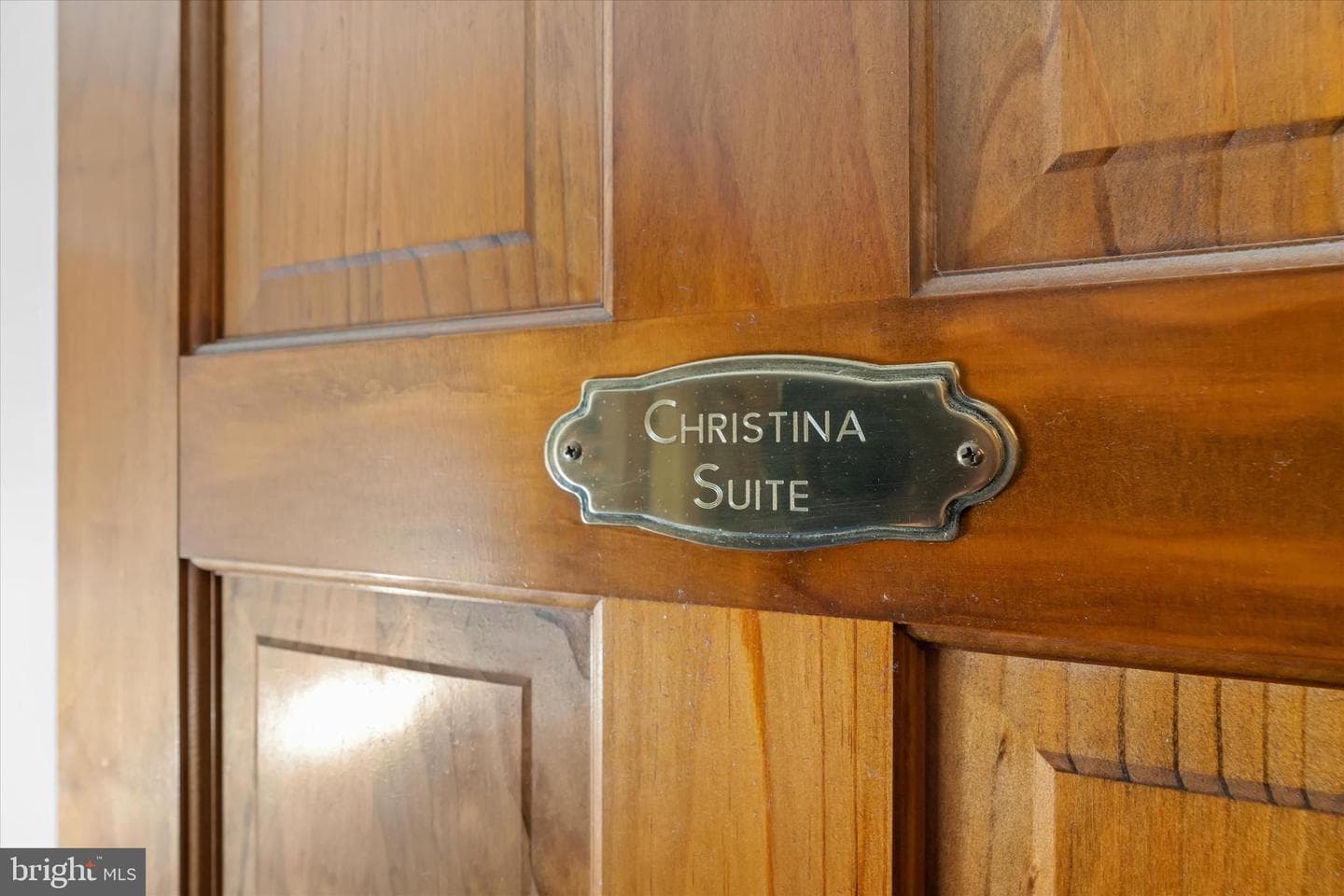 300 Bohemia Avenue photo 52