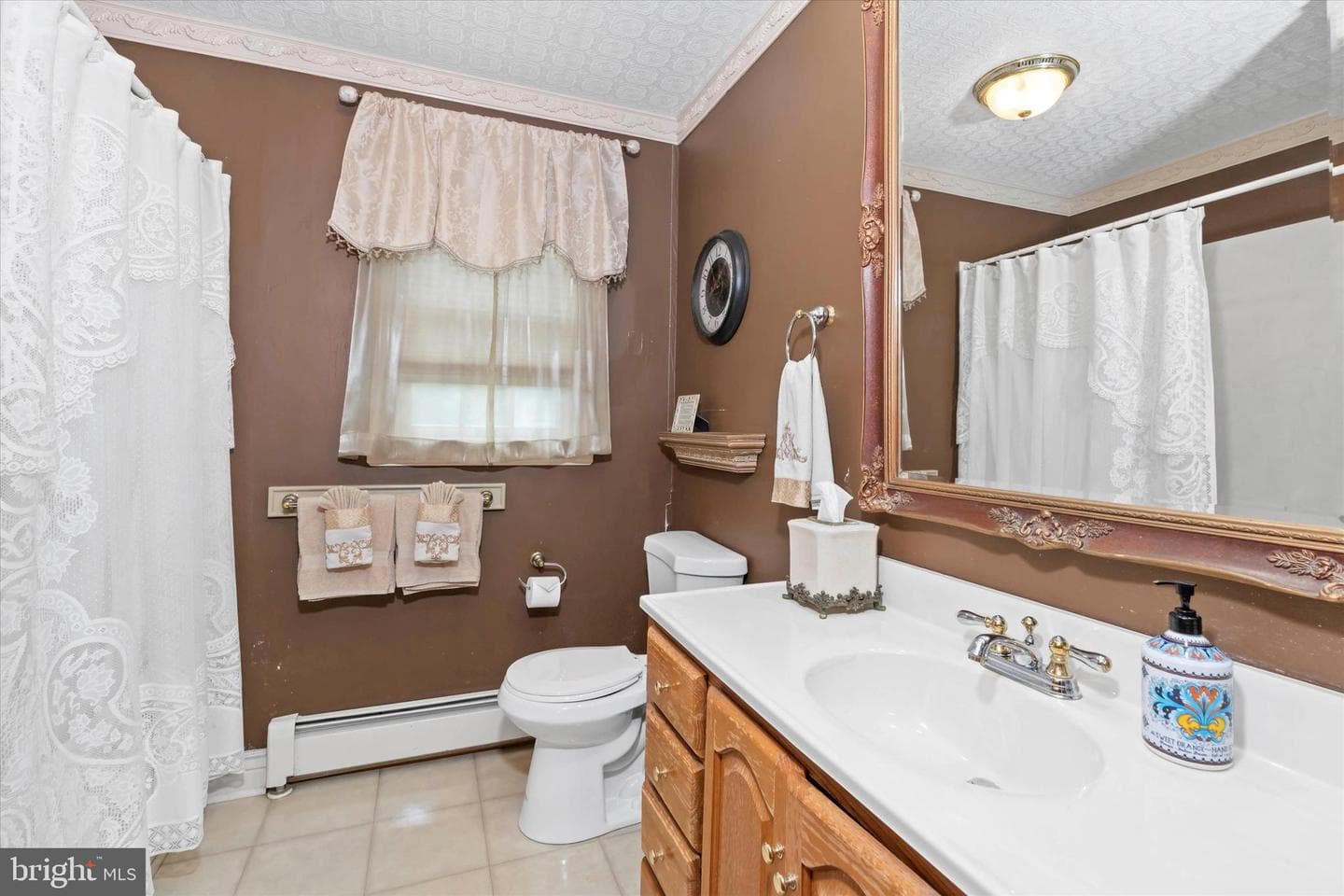 300 Bohemia Avenue photo 56