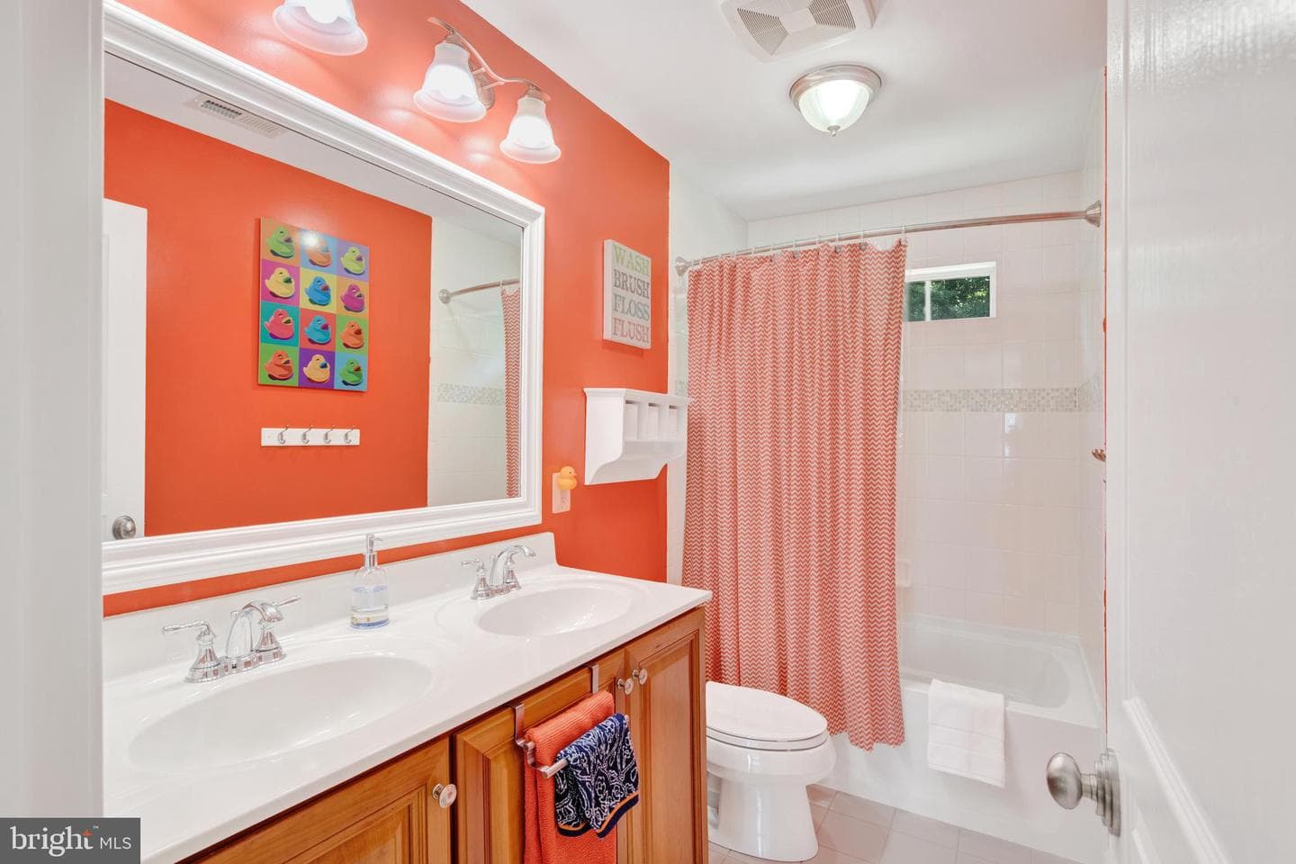 16 Candice Drive photo 27