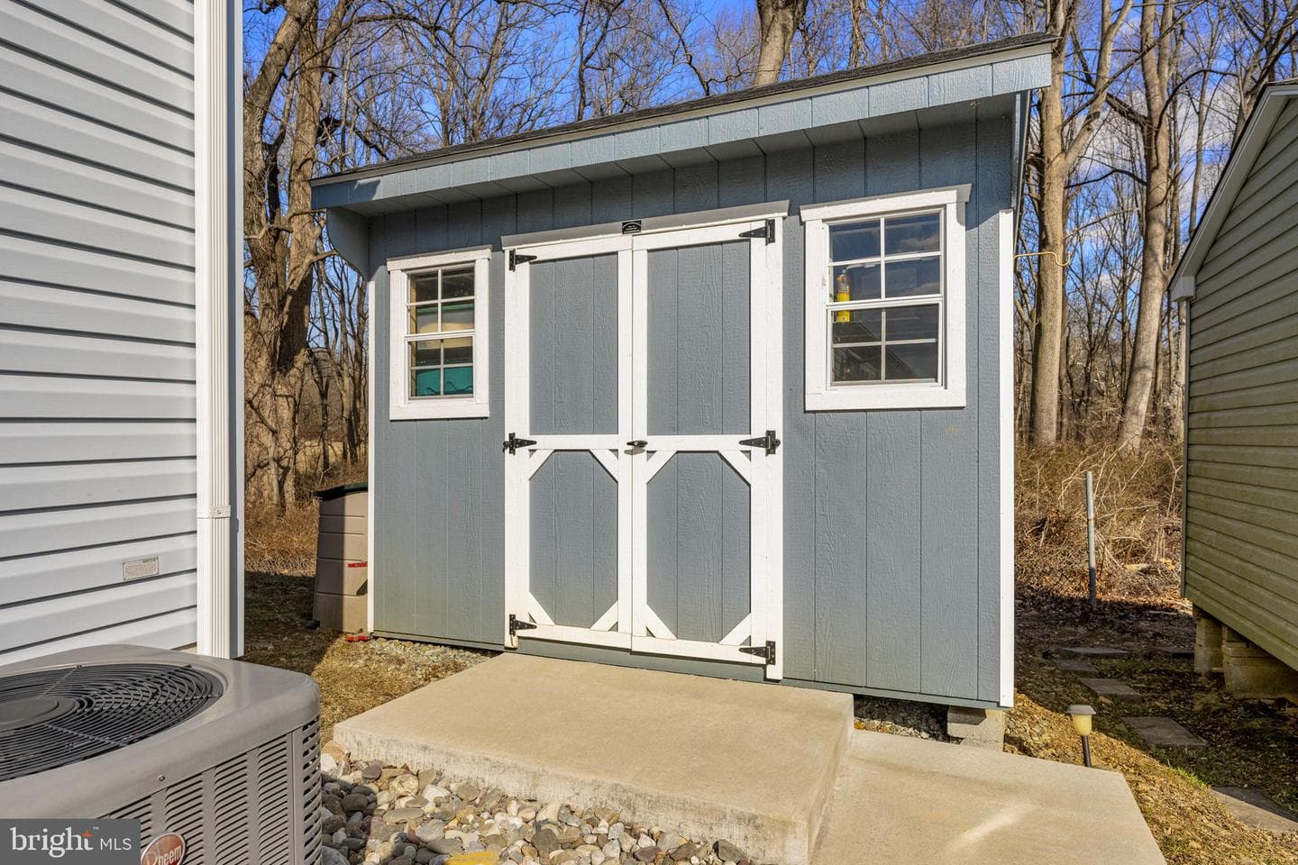 115 Curry Avenue photo 22