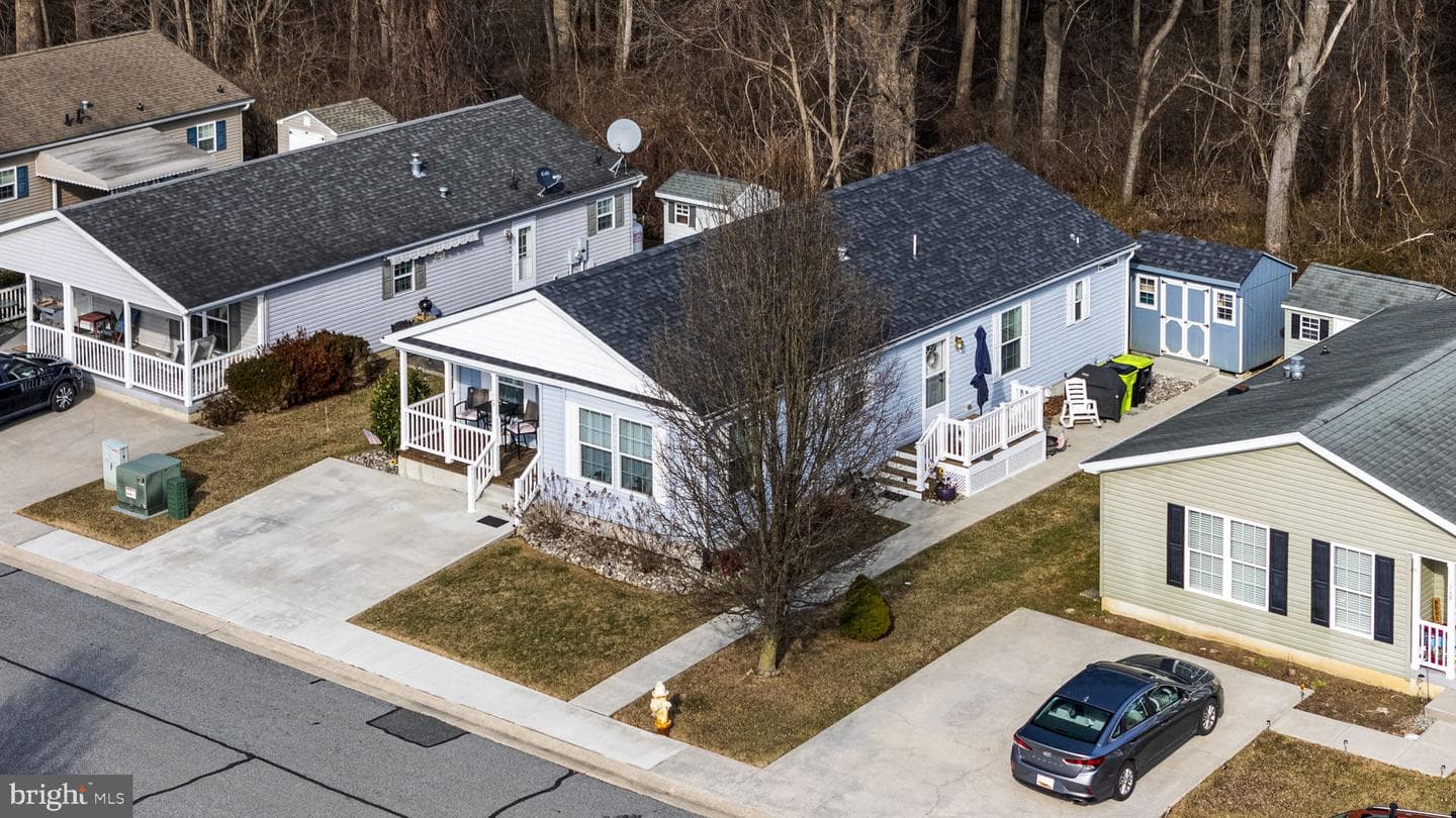 115 Curry Avenue photo 23