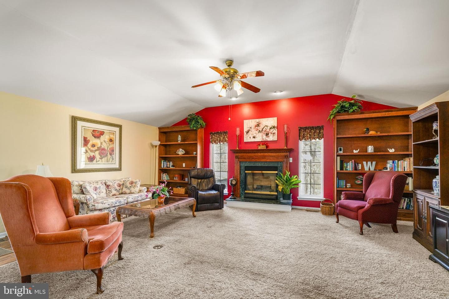 102 Independence Drive photo 8