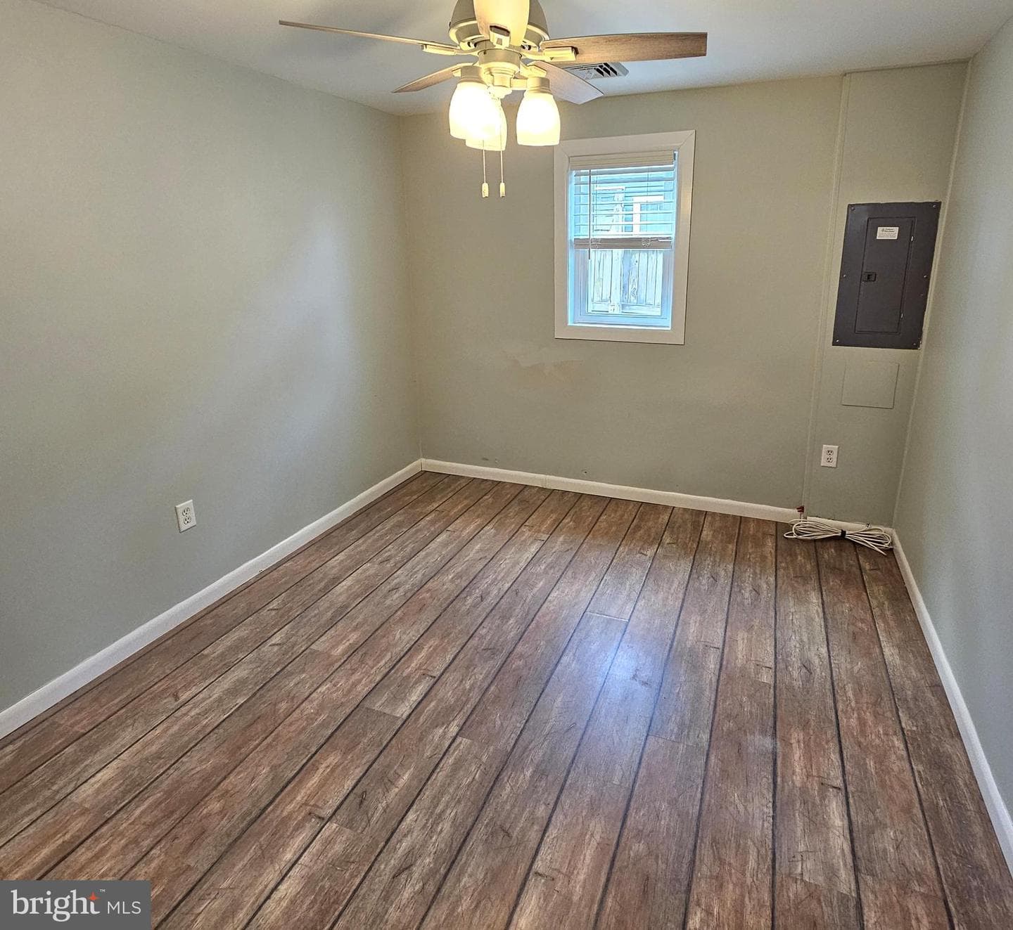 43 New York Avenue photo 11