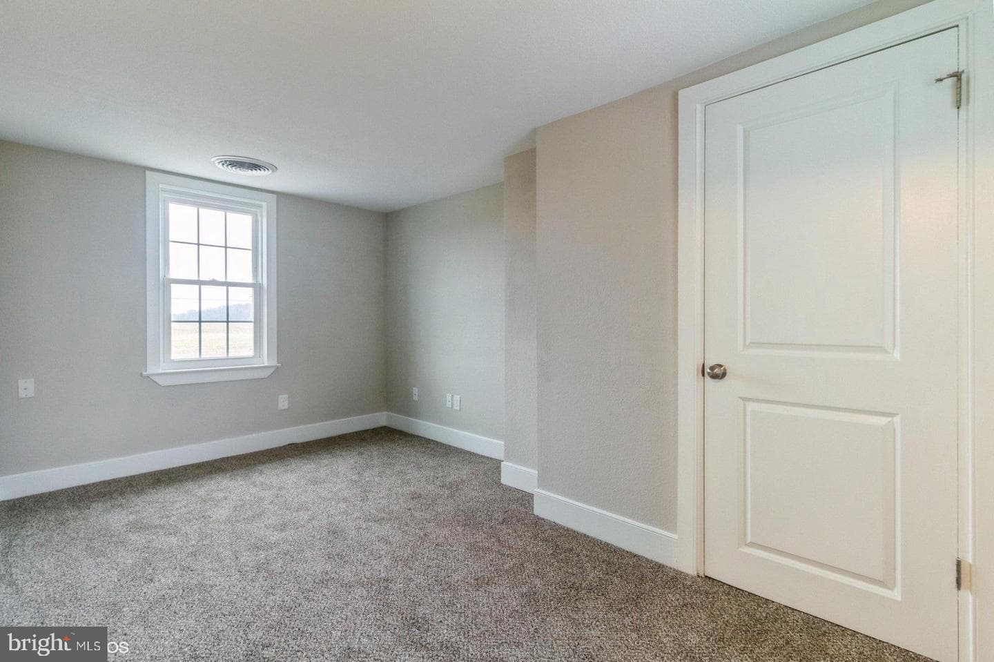 549 Barnes Corner Road photo 9