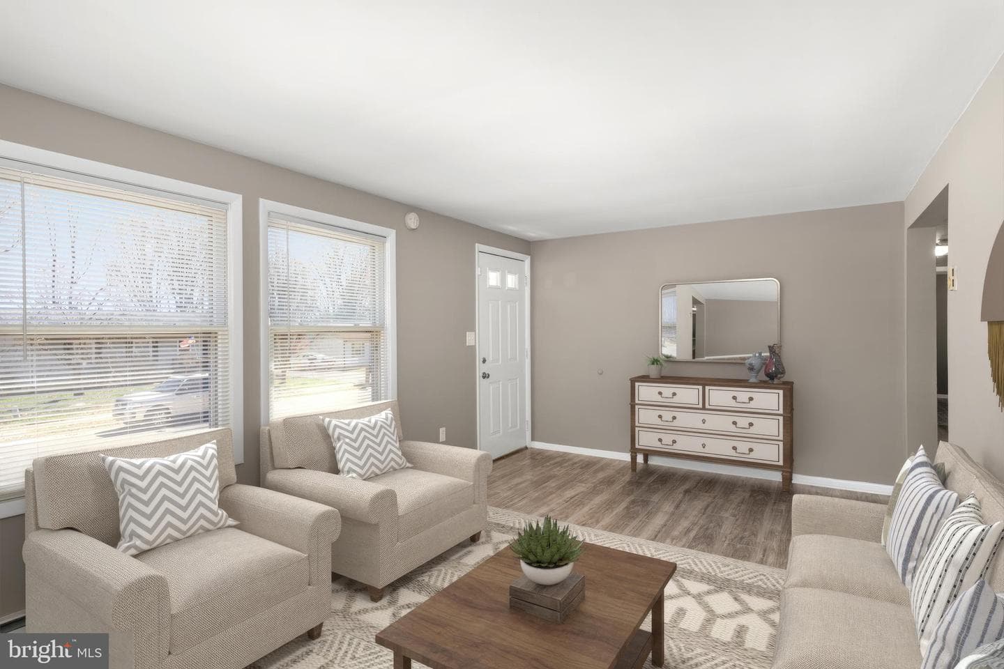 133 N Tartan Drive photo 2