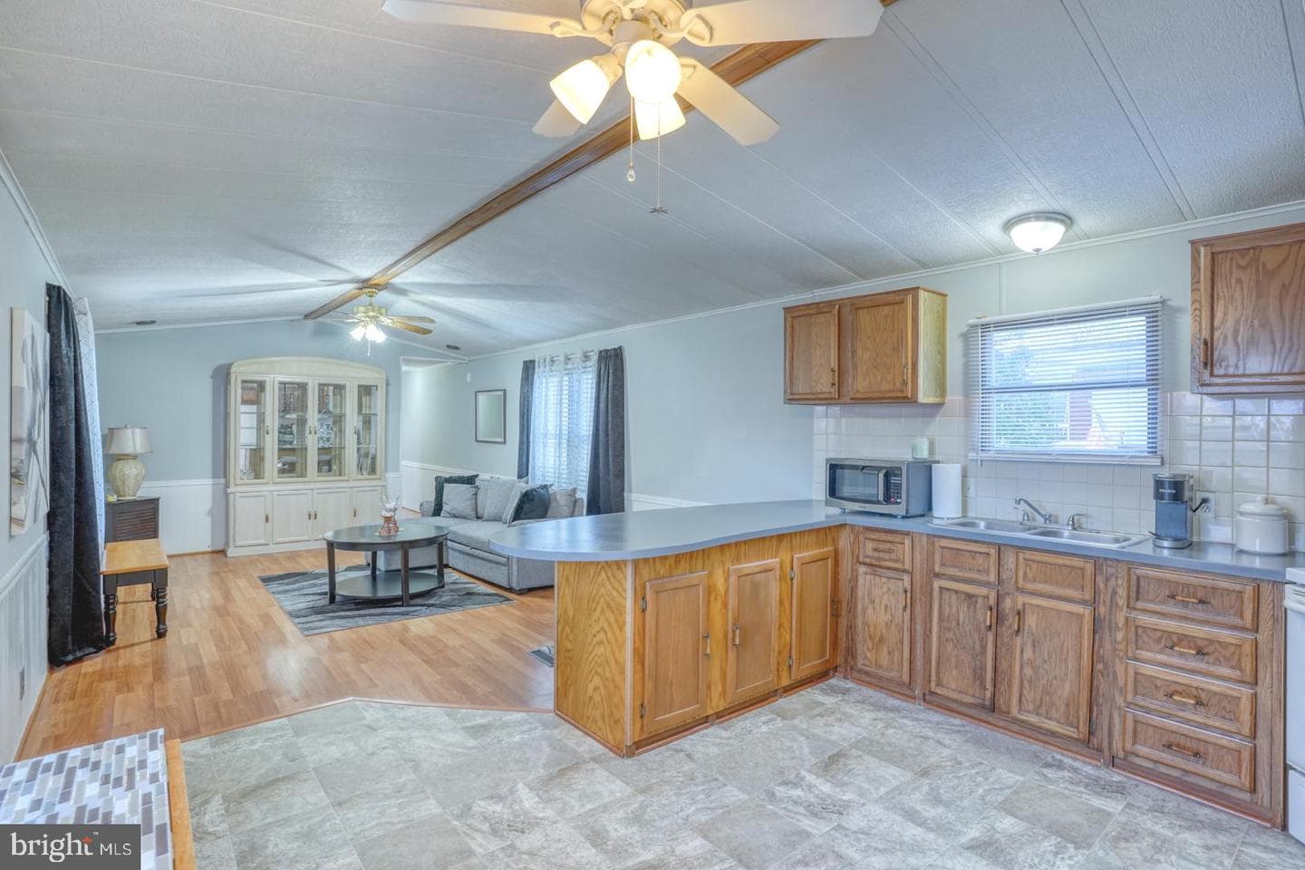 8 Rockcreek Drive photo 1