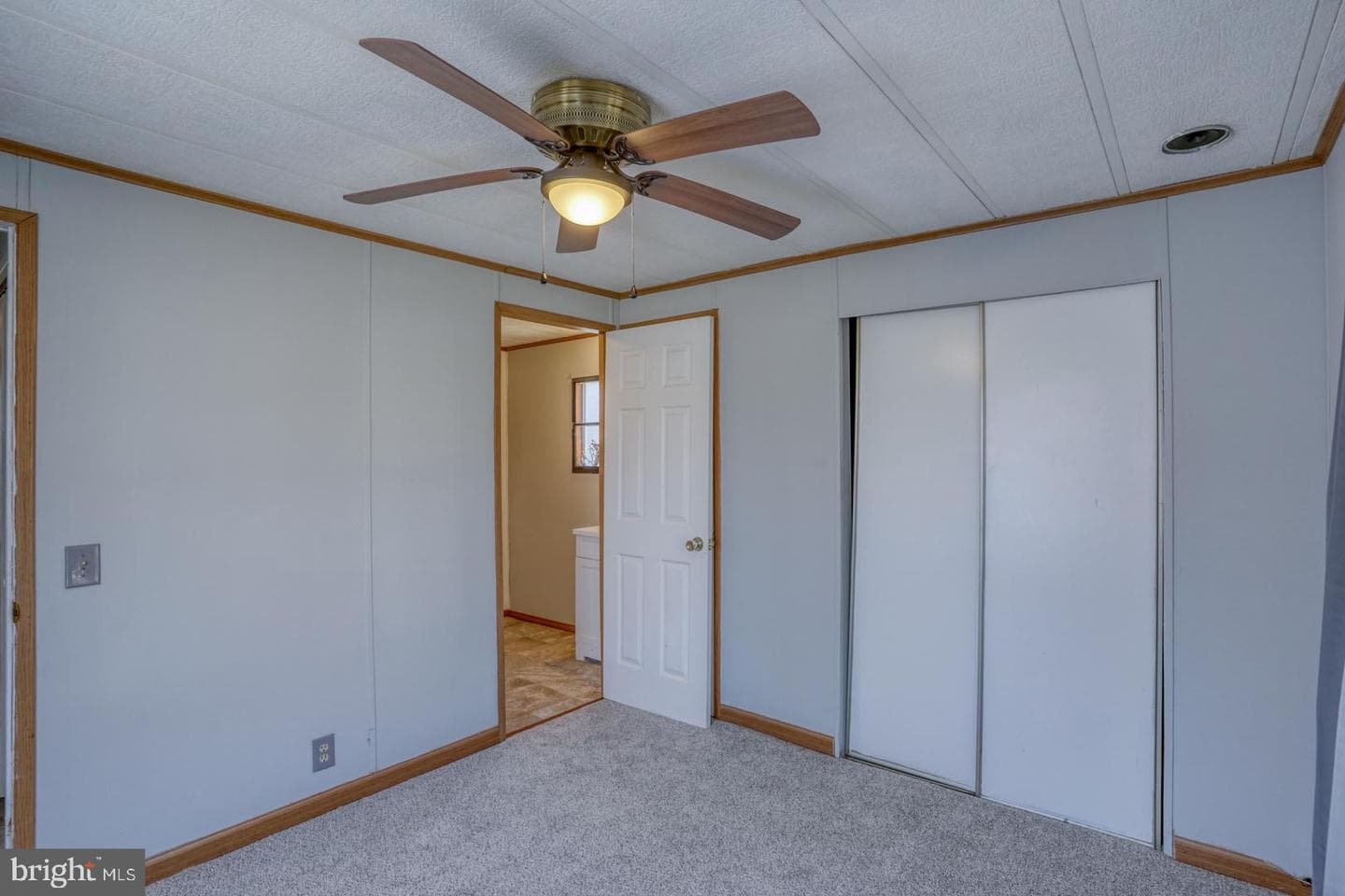 8 Rockcreek Drive photo 7