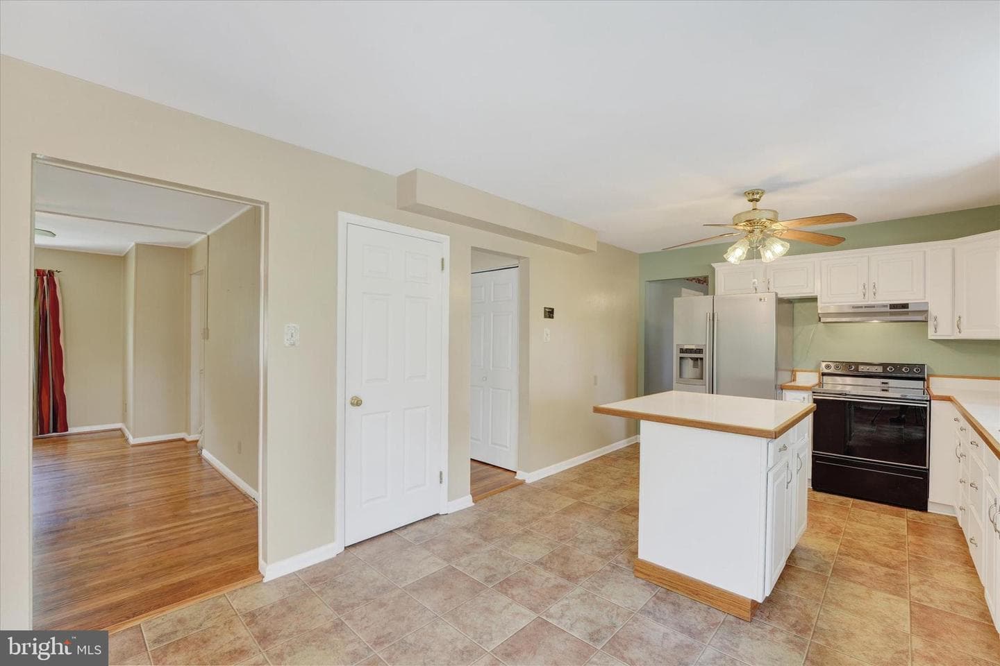 31 Andora Drive photo 16