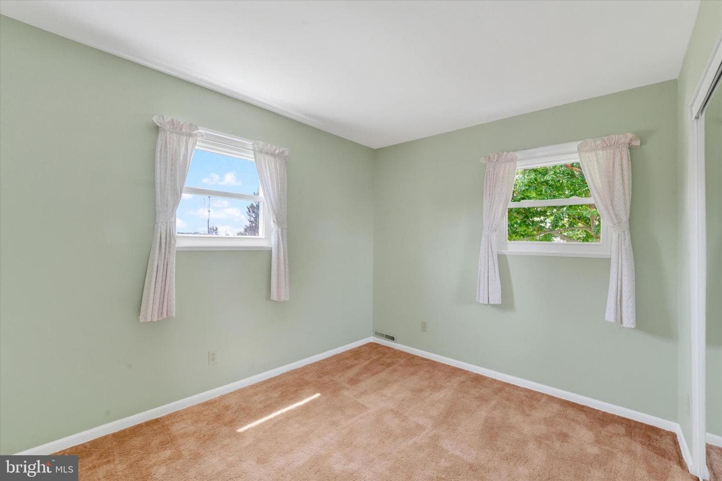 31 Andora Drive photo 28