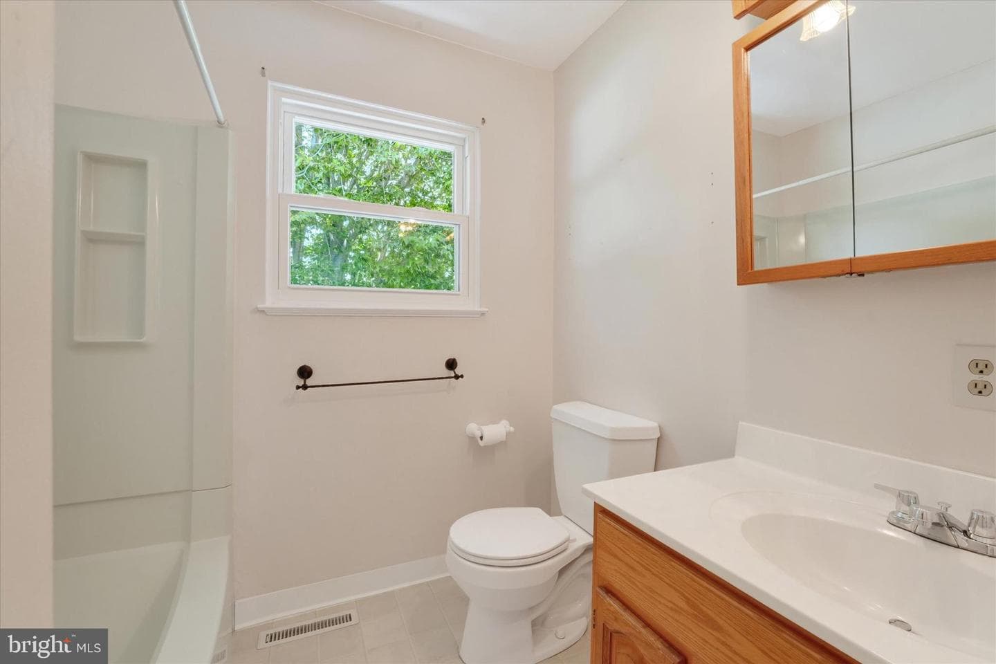 31 Andora Drive photo 32