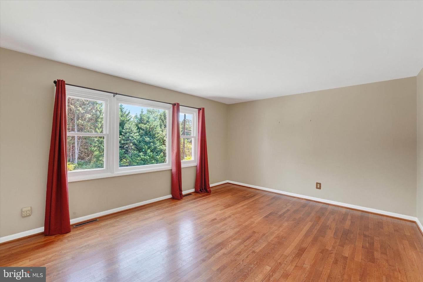 31 Andora Drive photo 5