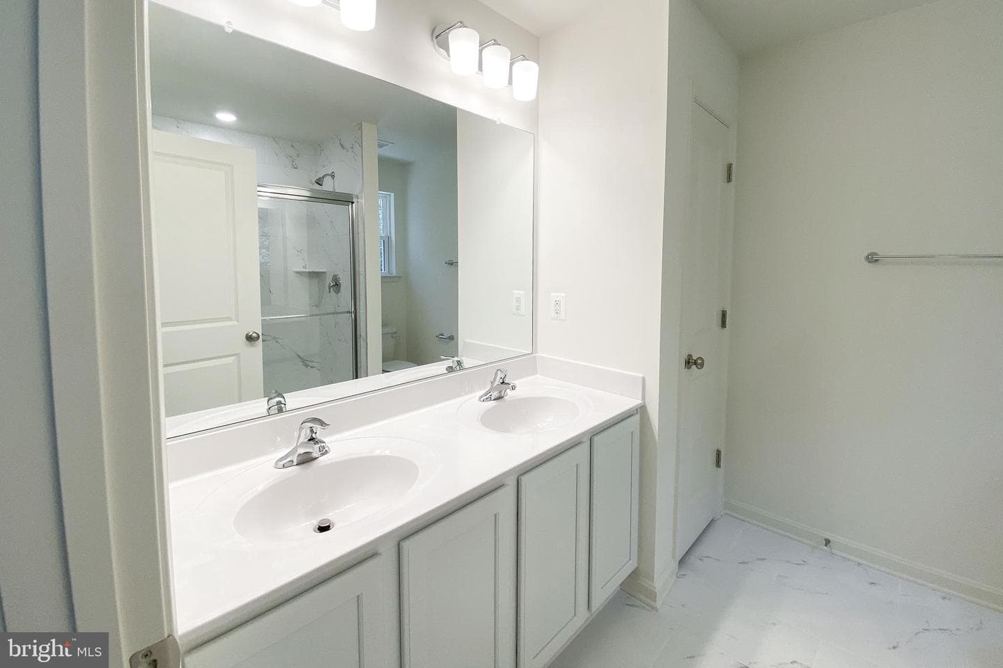 42 Madison Paige Drive photo 17
