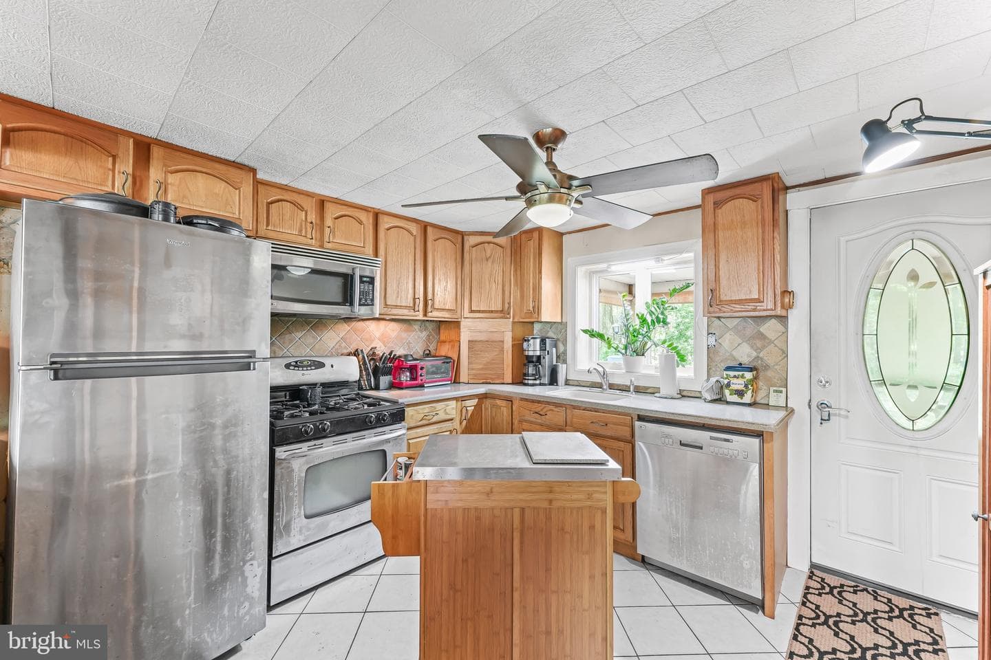 108 Woodall Road photo 6