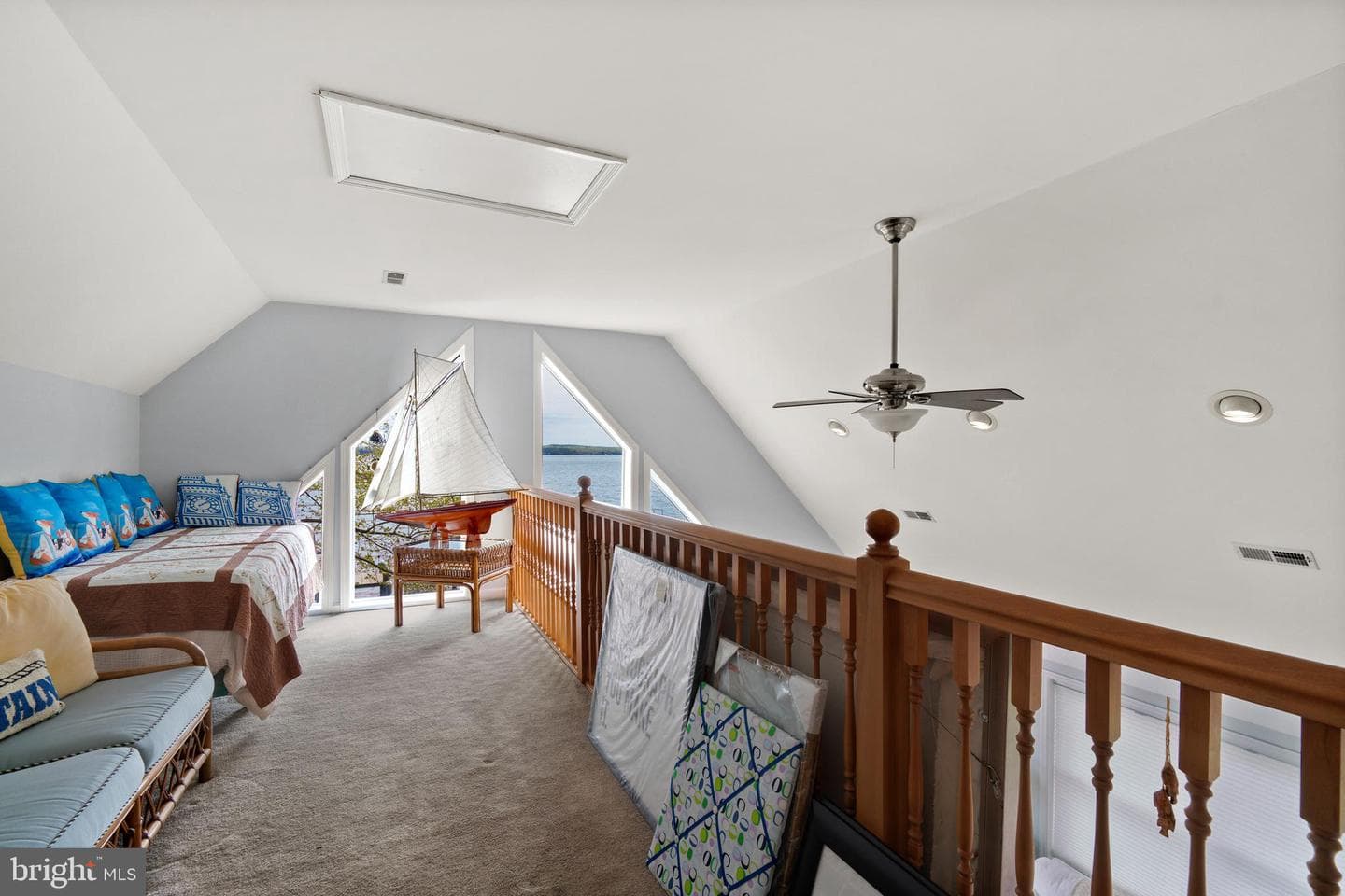 32 Laurel Road photo 23