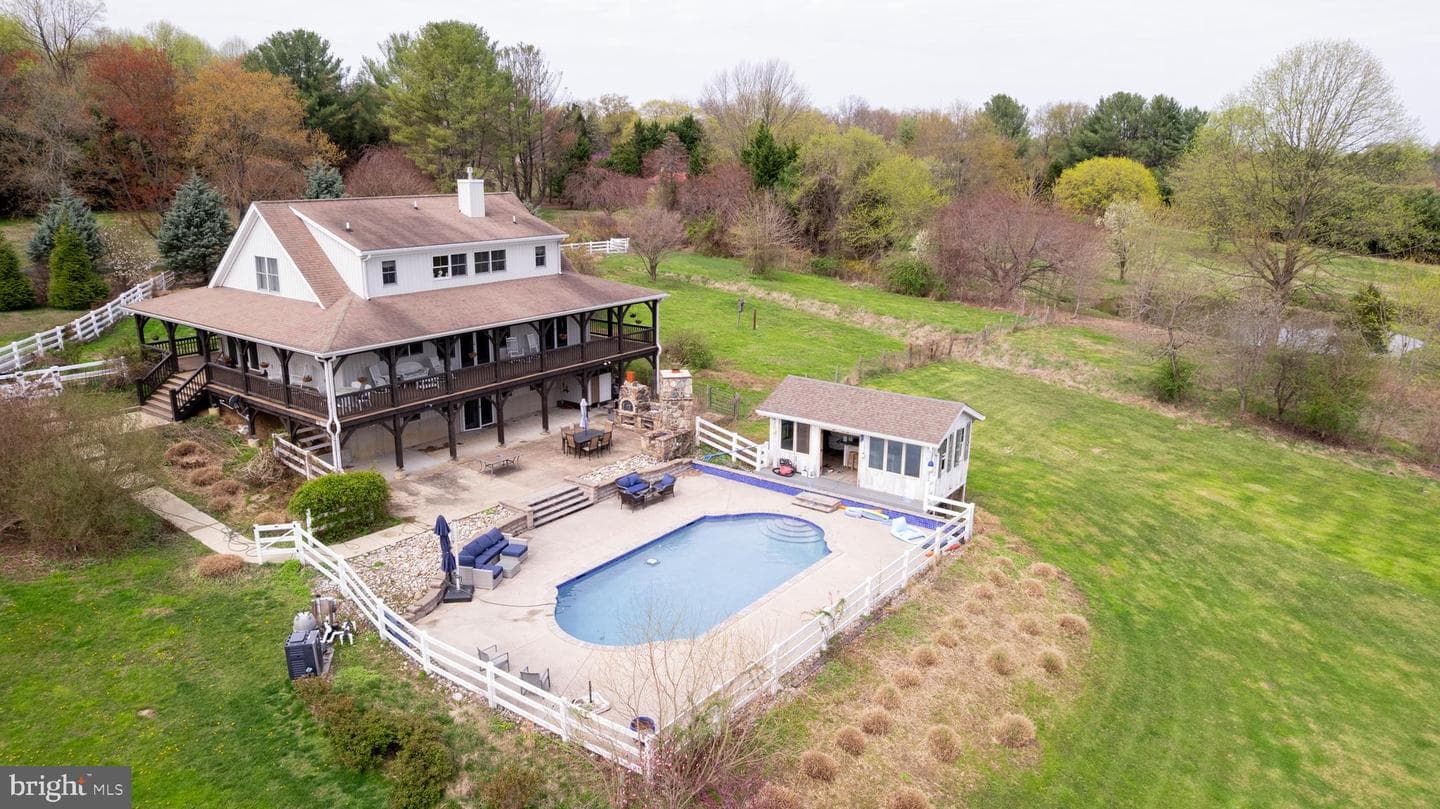 5727 Telegraph Road photo 11