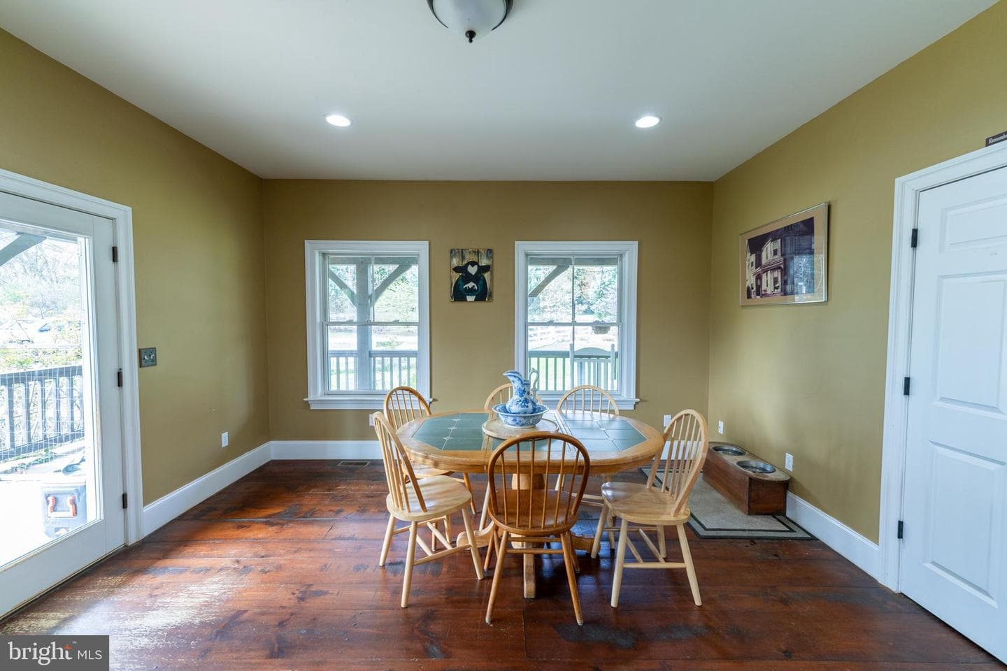 5727 Telegraph Road photo 32