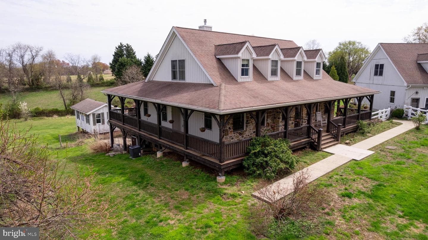 5727 Telegraph Road photo 4
