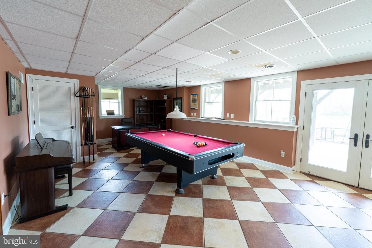 5727 Telegraph Road photo 50