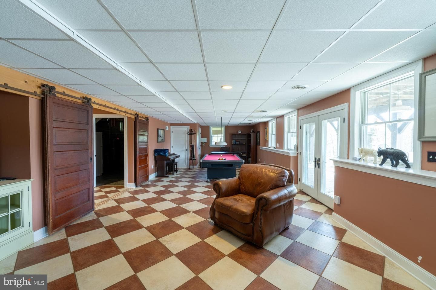 5727 Telegraph Road photo 52