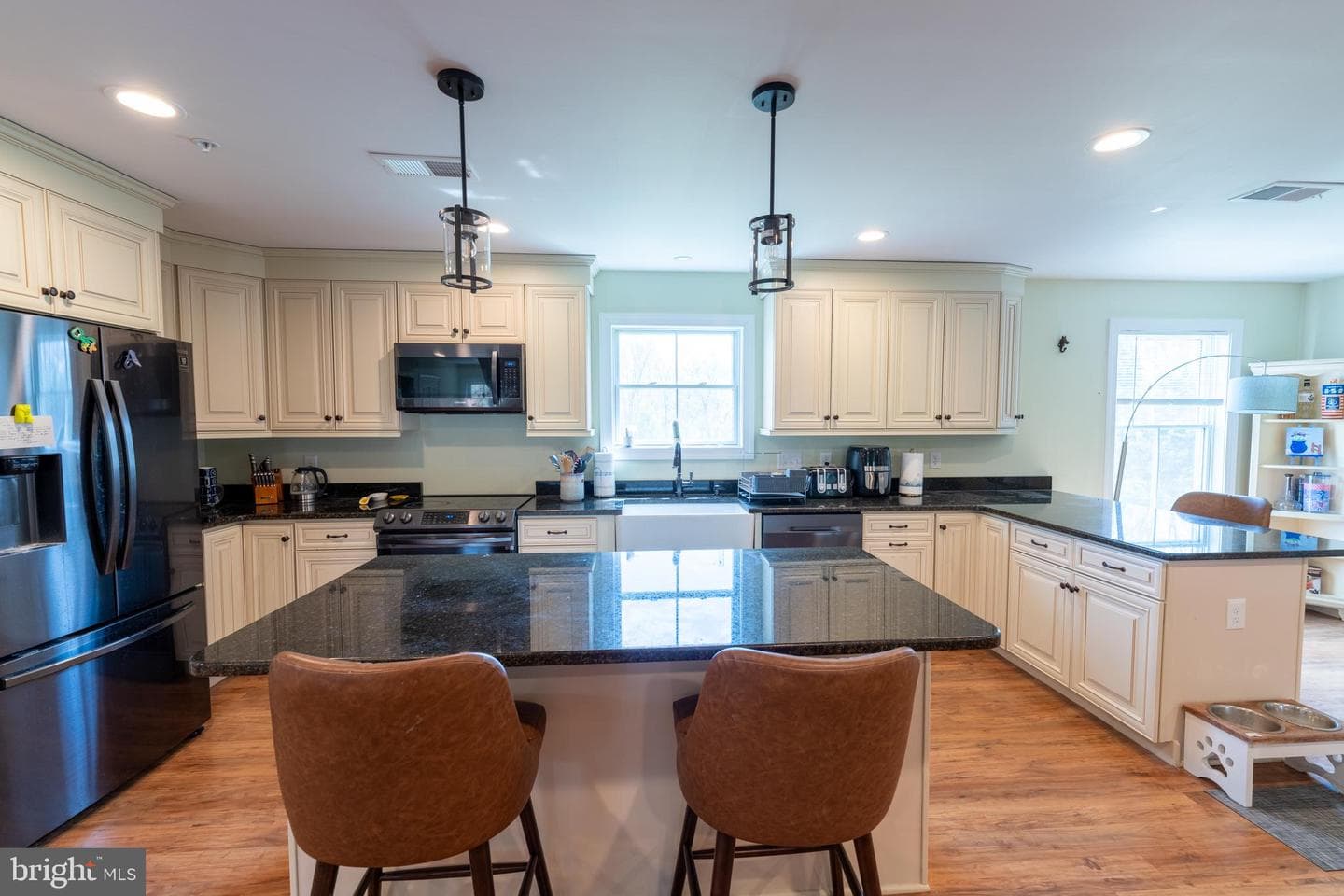 5727 Telegraph Road photo 57