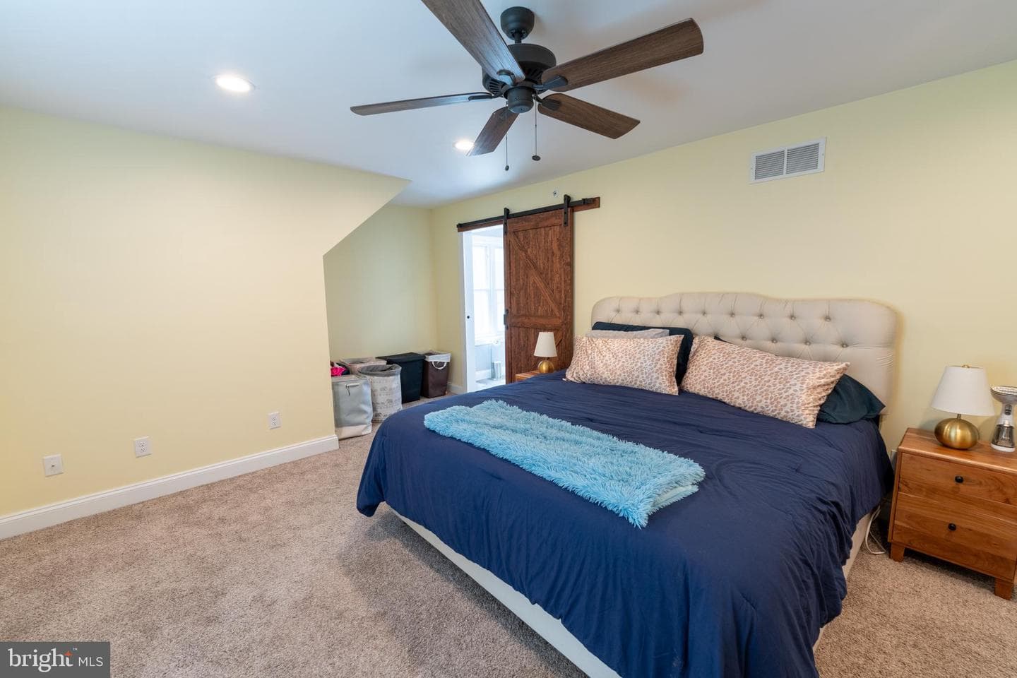 5727 Telegraph Road photo 62