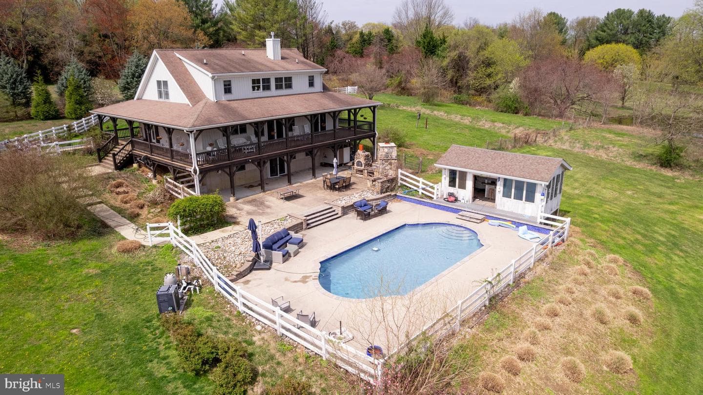 5727 Telegraph Road photo 7