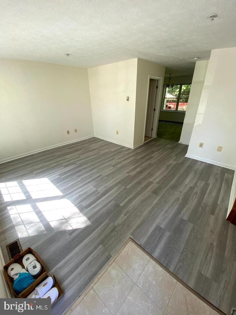 509 Buttonwoods Road photo 2