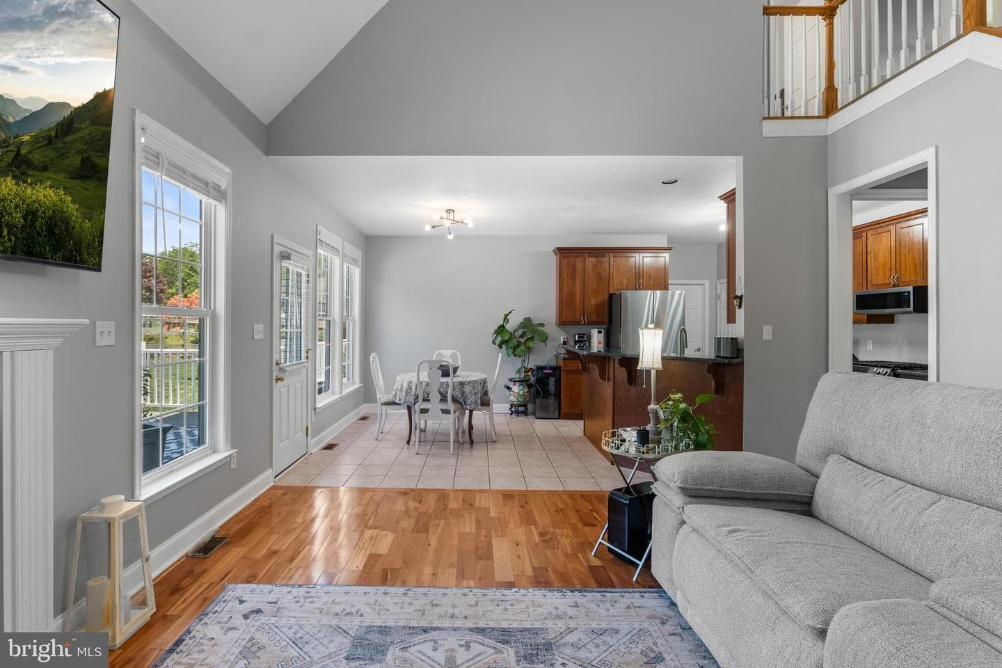 145 Rolling Avenue photo 18