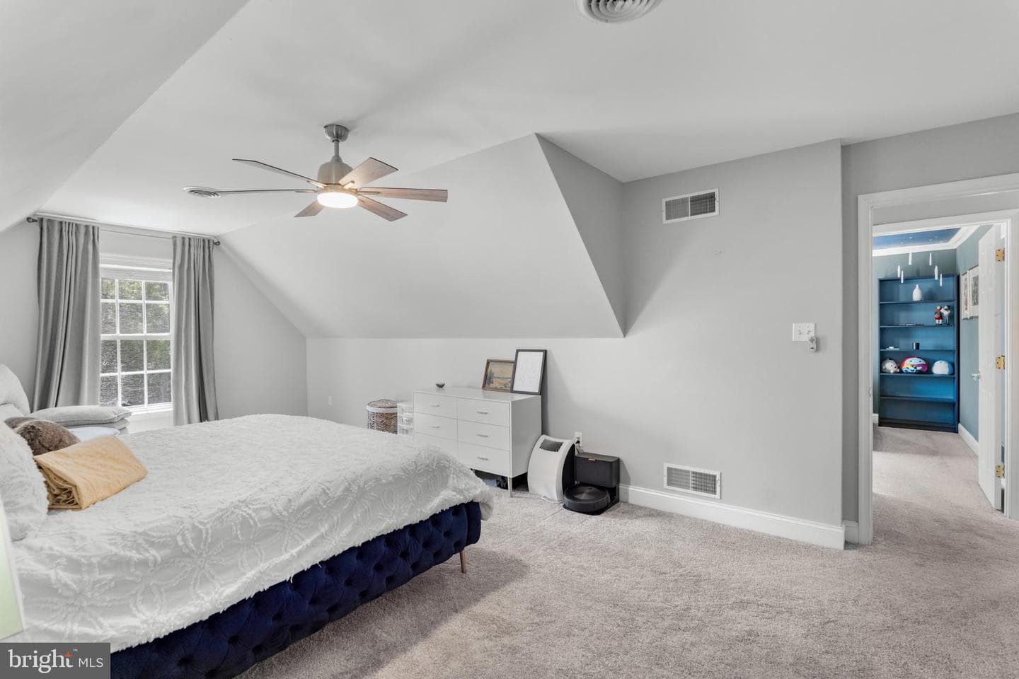 145 Rolling Avenue photo 34
