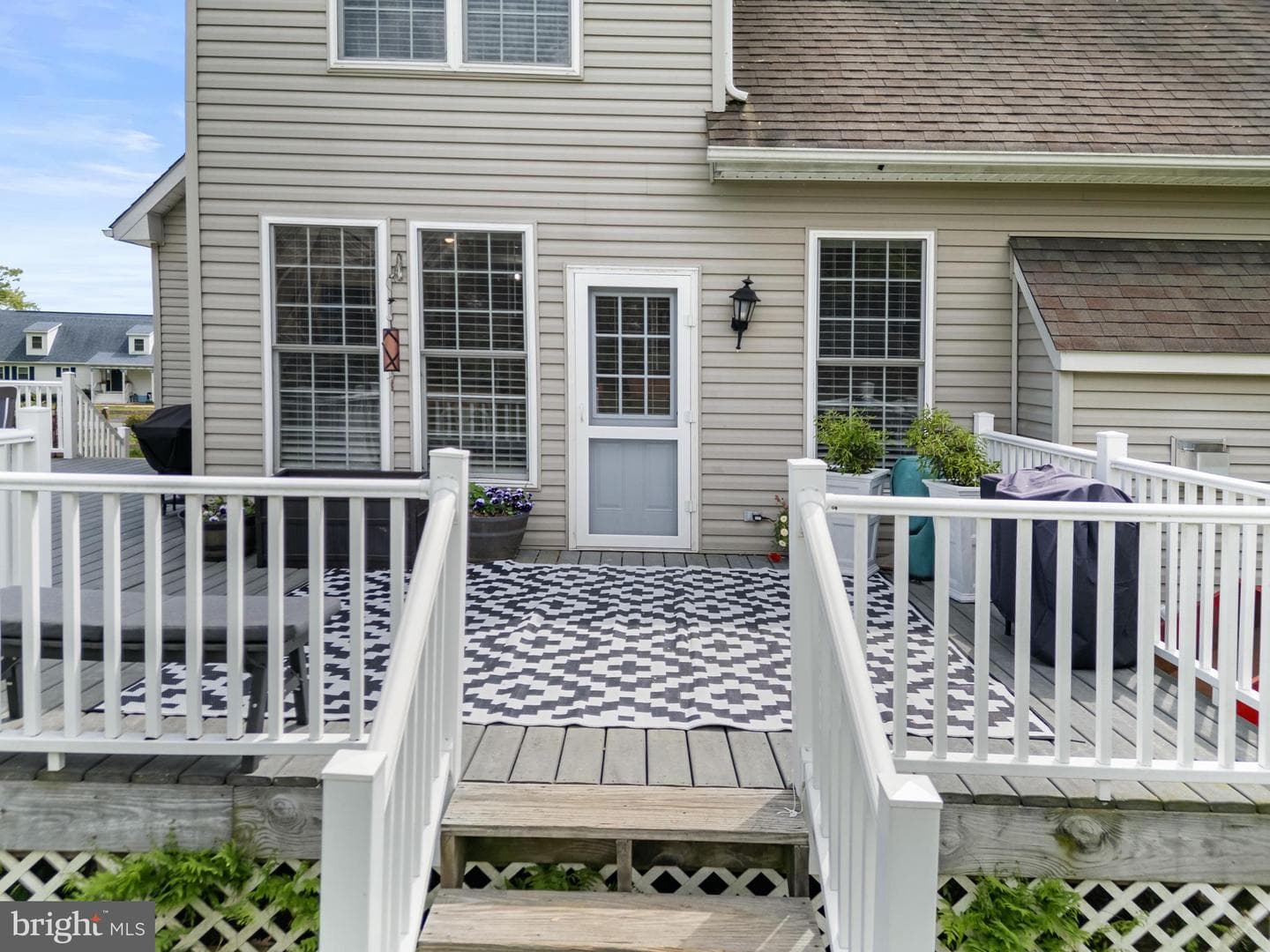 145 Rolling Avenue photo 50
