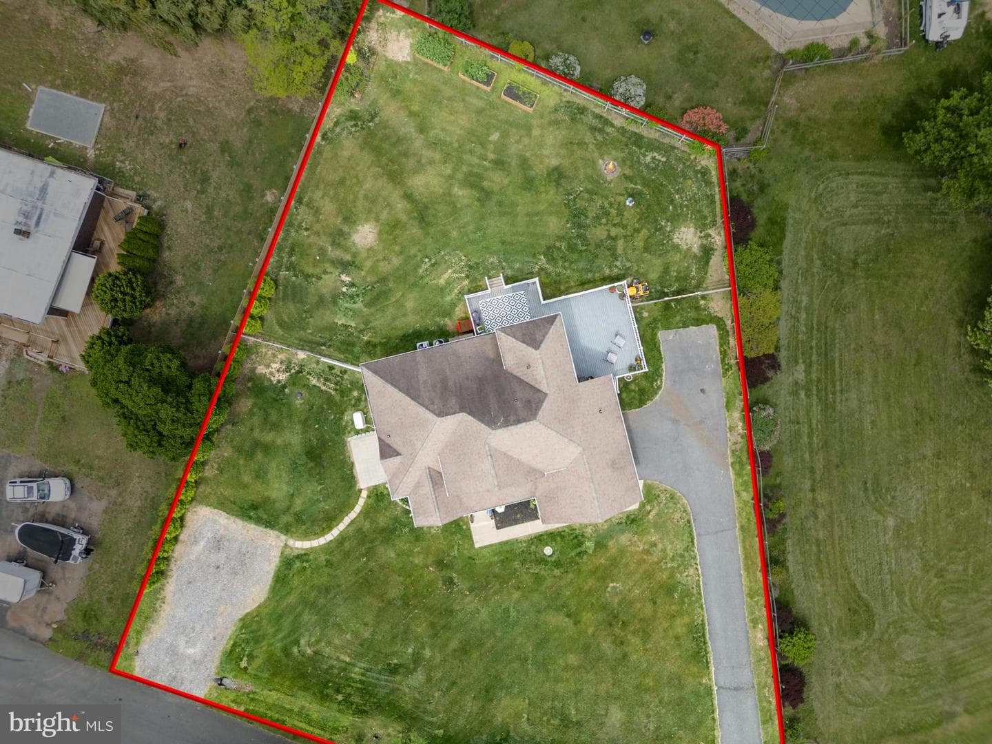 145 Rolling Avenue photo 55