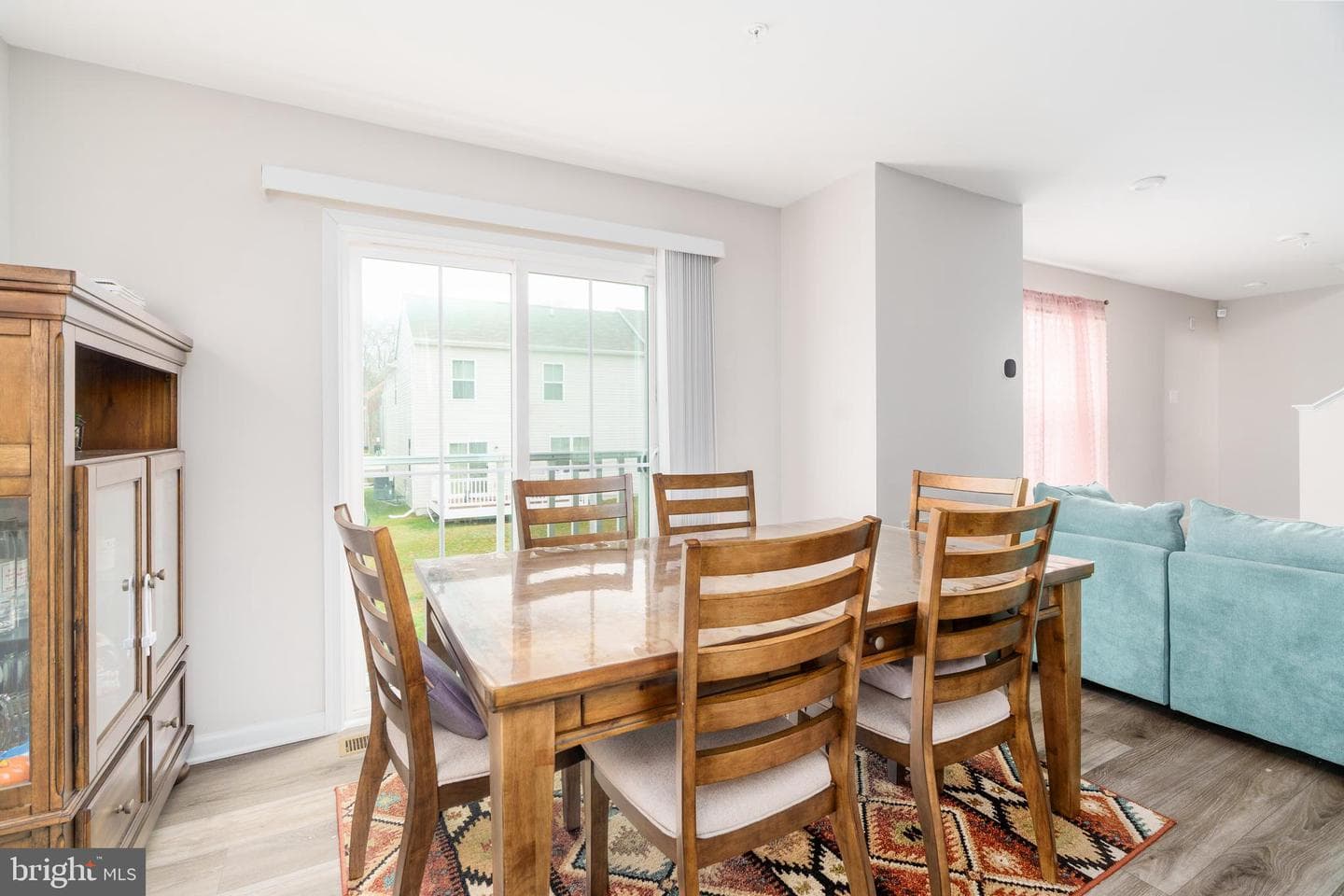 7 Olive Way photo 6